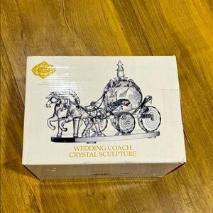 Shannon Crystal by Godinger Wedding Coach Crystal Sculpture